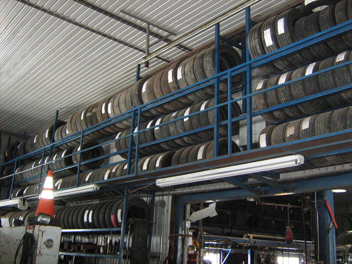 vente de pneu usag&eacute; de toutes grandeurs